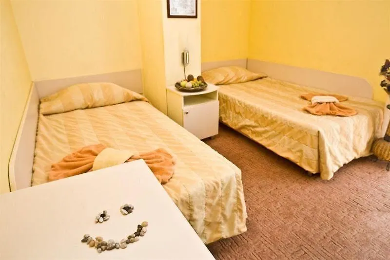 Guest house Apart & Rooms Fotinov Burgas