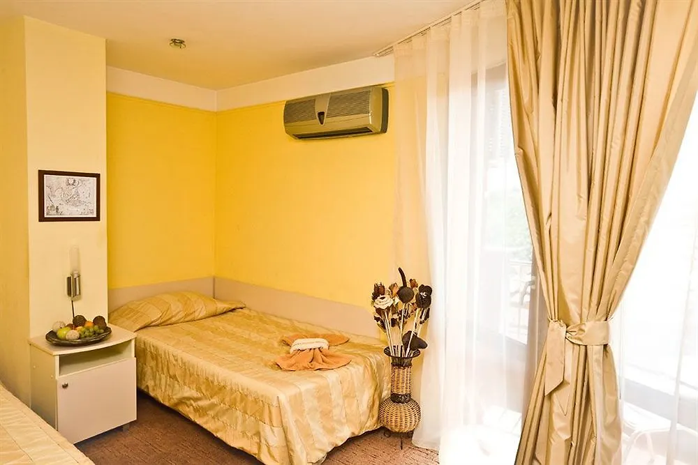 Apart & Rooms Fotinov Burgas City