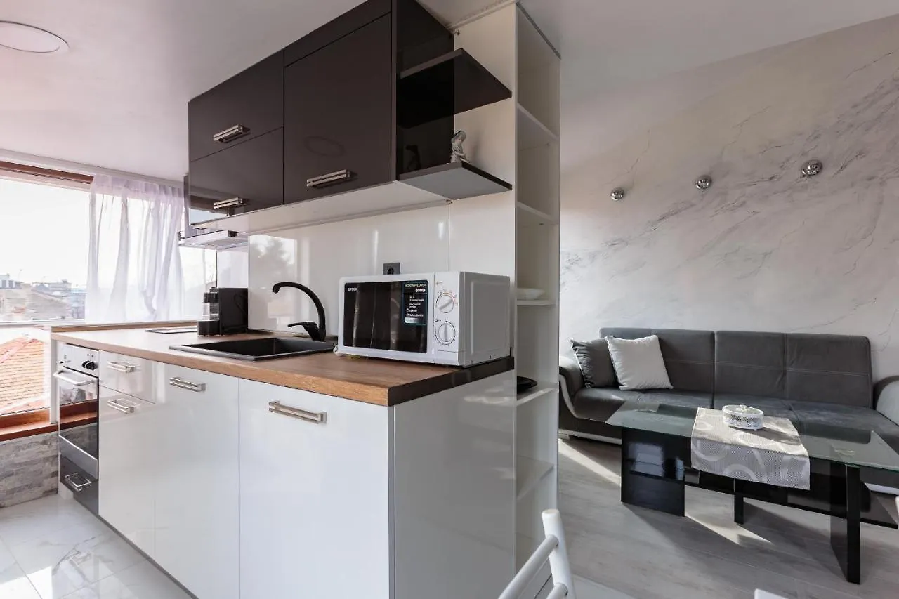 Apart & Rooms Fotinov Burgas City 2*,  Bulgarien