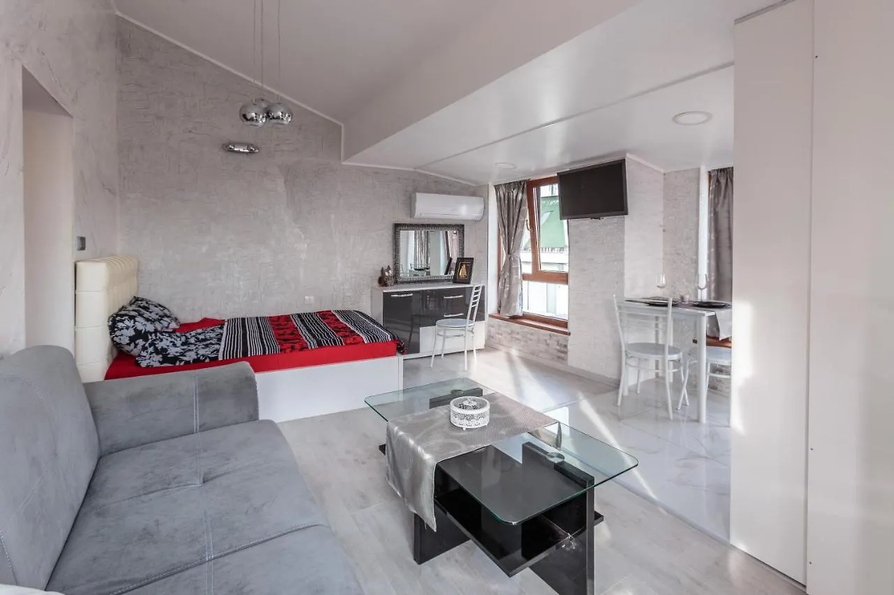 Apart & Rooms Fotinov Burgas 2*,  Bulgaria